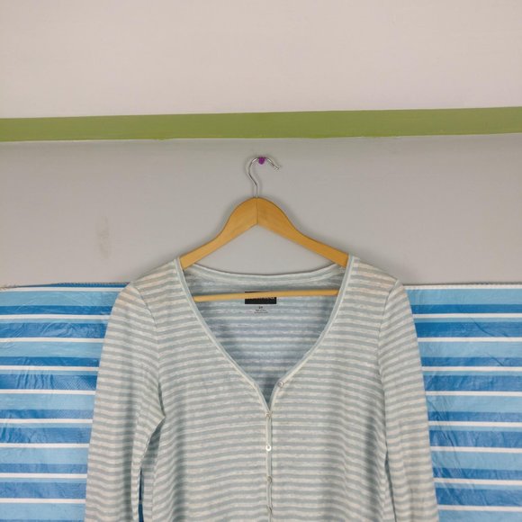 Linen Blouse, 100% Linen Blue Gray White striped top Mother of pearl button, S - Picture 2 of 10